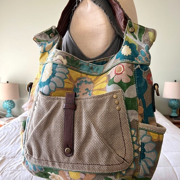 Fossil Canvas Multi-Pattern Shoulder Bag Medium - Picture 2 of 10